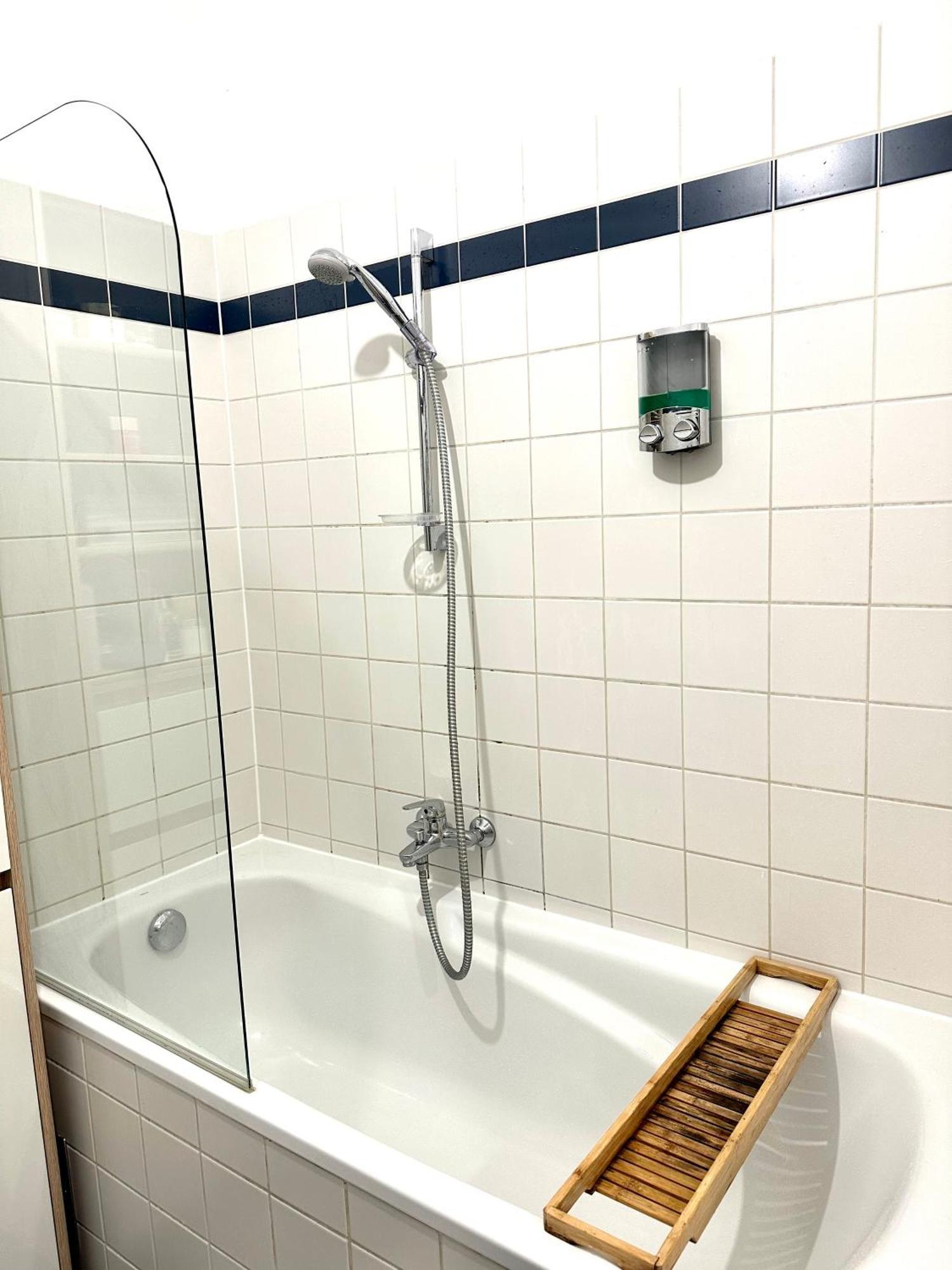 City Center Apartment Wenen Buitenkant foto